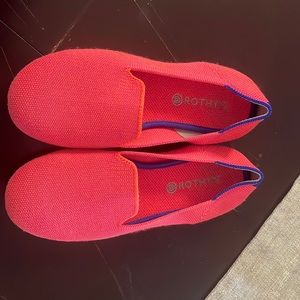Rothy’s size 4
